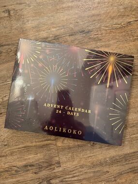 Women Makeup Advent Calendar - 24 Days (Black with Multicolor Firework Design)